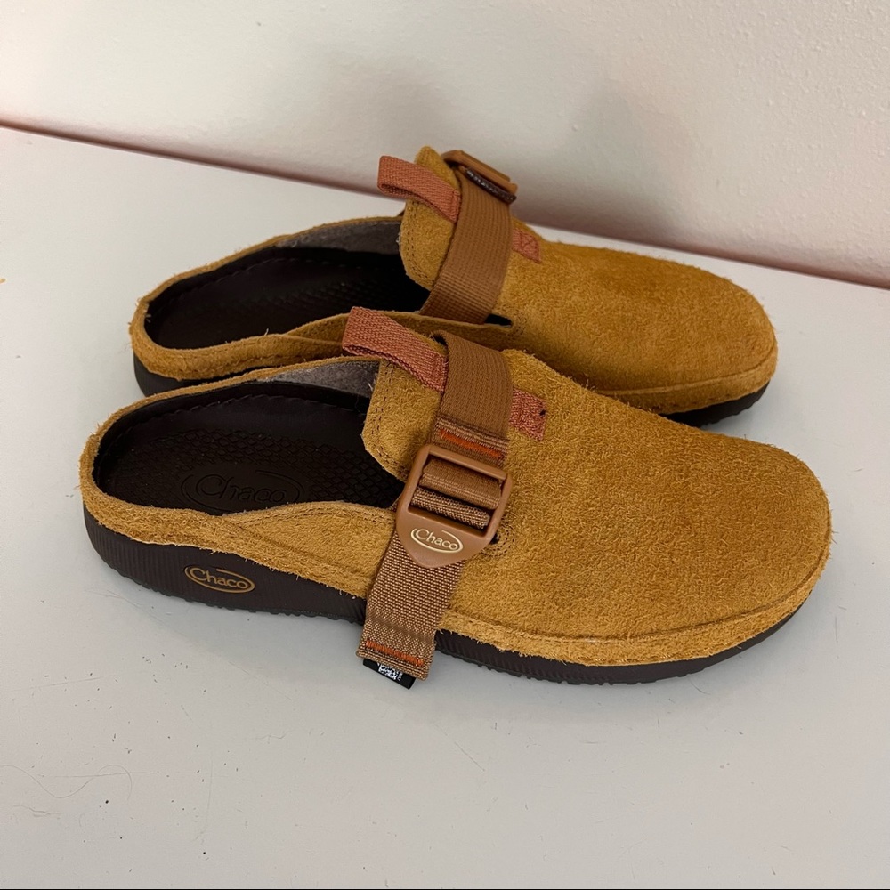 Chaco Paonia Clog size 9